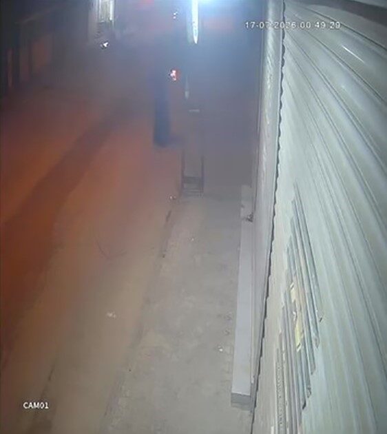 Adana’da, kadın kılığına girmek için çarşaf giyen bir şüpheli, Yüreğir