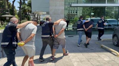 Samsun’un Canik ilçesinde gerçekleşen bir olayda, 3 kişi tüfekle vurularak