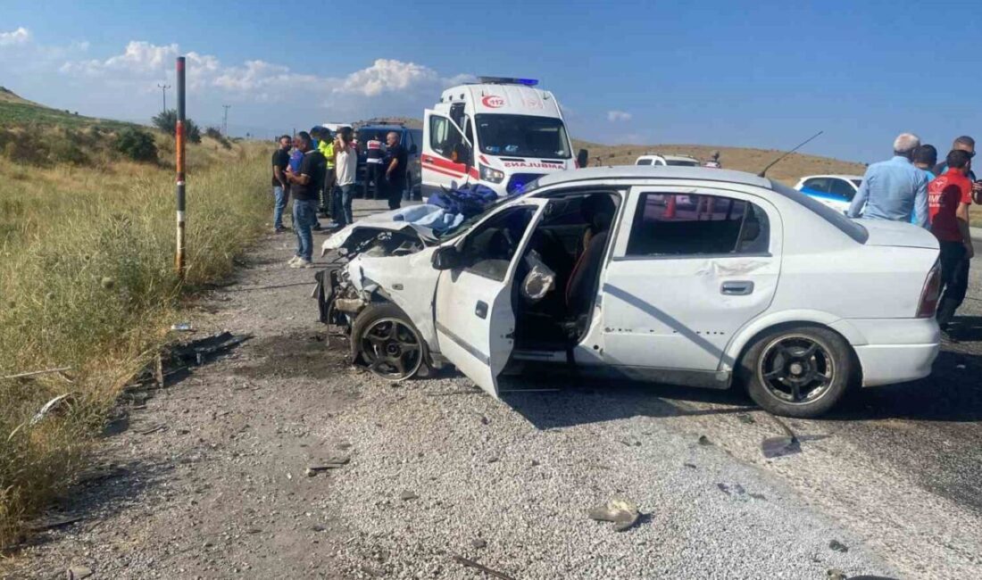 Tatvan ilçesinde meydana gelen trafik kazasında 6 kişi yaralandı. Olay,