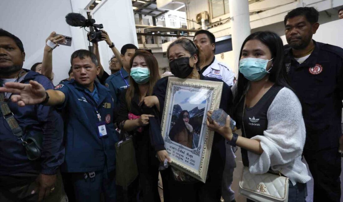 Bangkok’ta bulunan bir eğlence mekanında meydana gelen yangında ölenlerin sayısı