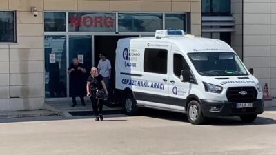 Kepez ilçesinde meydana gelen trafik kazasında yaralanan genç adam, 15