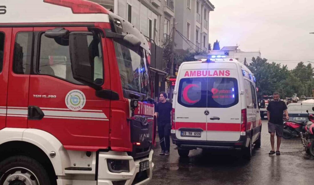 Tekirdağ’ın Süleymanpaşa ilçesinde bir işletmeden yükselen yoğun duman, çevrede endişeye