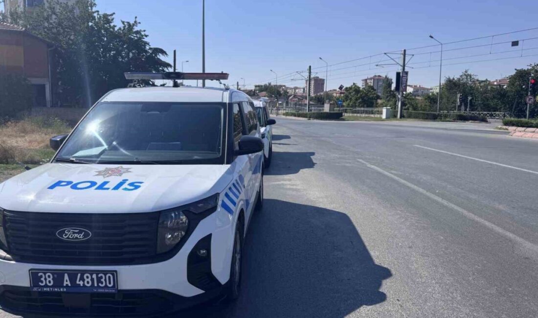 Kayseri Melikgazi ilçesinde, Esentepe Mahallesi Ahmet Gazi Ayhan Bulvarı’nda meydana