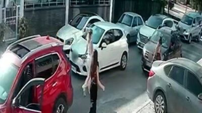 Düzce’de, trafikte birbirleriyle tartışan ve içinde 7 aylık iki çocuk
