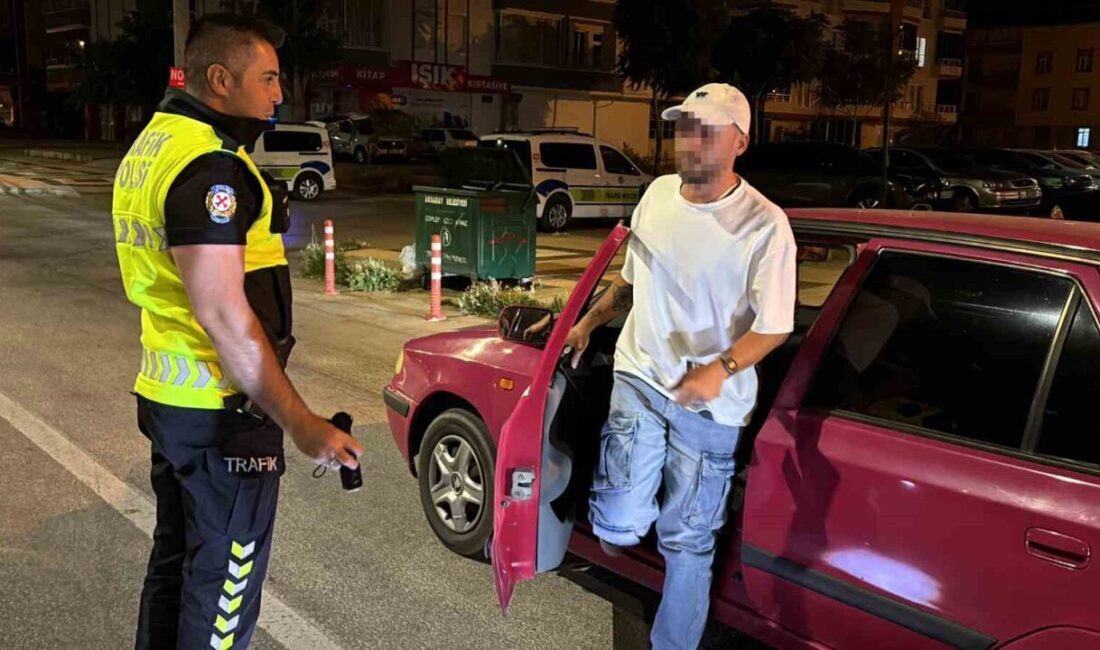 Aksaray’da polis uygulamasında alkollü bir sürücünün ehliyetine el konuldu ve