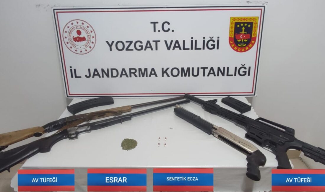 Yozgat İl Jandarma Komutanlığı ekipleri, zehir tacirlerine ve ruhsatsız silah