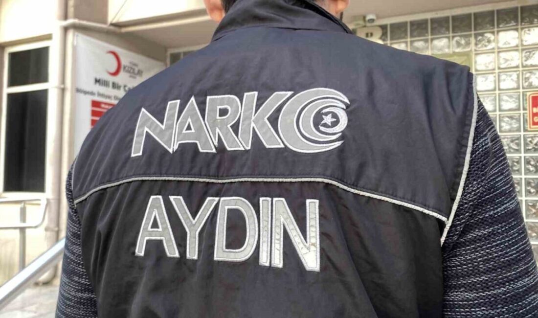 Kuşadası, Aydın ilçesinde uyuşturucuyla mücadele kapsamında gerçekleştirilen operasyonda 3 kişi