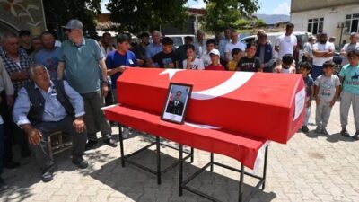 Afyonkarahisar’ın Çay ilçesinde yıllık izinini geçiren Van Edremit Merkez Komutanlığı’nda