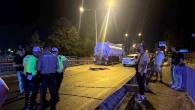 Yalova-İzmit kara yolunda meydana gelen trafik kazasında bir yayın hayatını