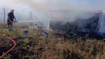 Afyonkarahisar’ın Sandıklı ilçesinde bulunan bir bağ evinde meydana gelen yangın,