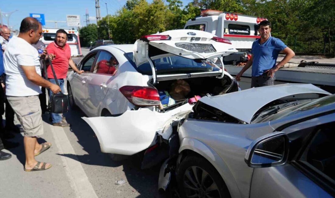 Kocaeli D100 Karayolu’nda meydana gelen bir trafik kazasında 1’i çocuk