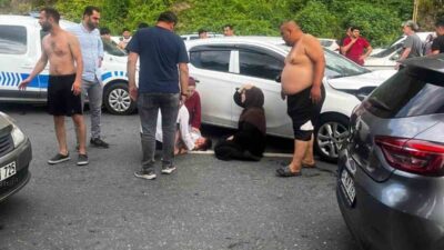 Ereğli ilçesinde meydana gelen trafik kazasında bir baba ile oğlunun