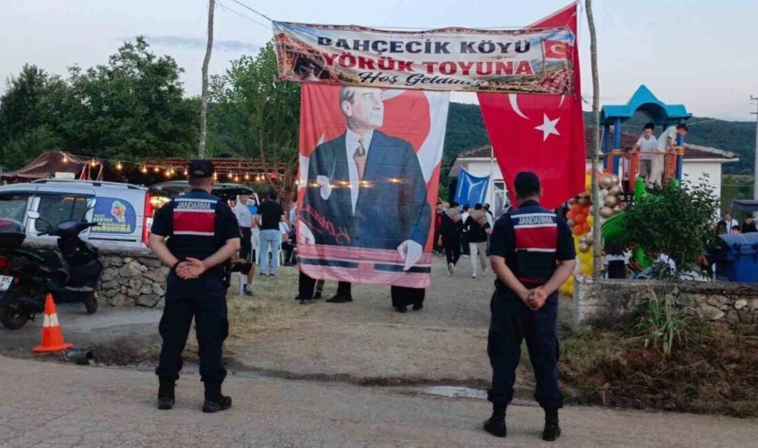 Bilecik’in Bahçecik köyünde düzenlenen Yörük Toyu Şenliği’nde yüksek seviyede güvenlik