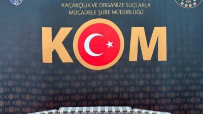 Yozgat’ta gerçekleştirilen operasyonda kaçak sigara bulundu. Yozgat Emniyet Müdürlüğü KOM