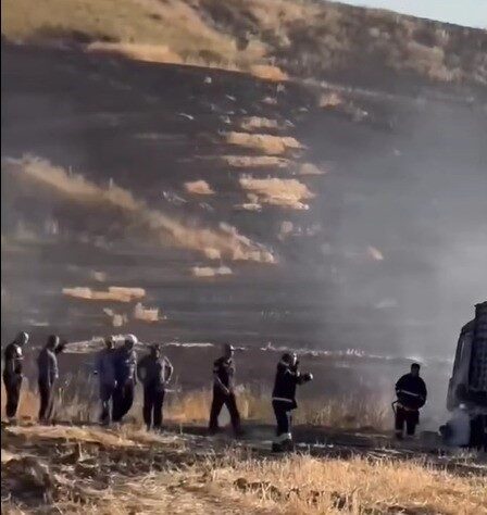 Yozgat’ın Yerköy ilçesinde meydana gelen yangında tarım arazisi kül oldu.