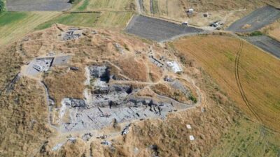 Yozgat’ın Sorgun ilçesinde bulunan Çadır Höyük’te gerçekleştirilen arkeolojik kazılar, 6