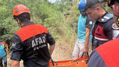 Antalya’da bir şahıs, yürüyüş yaparken ayağını kırarak ormanlık alanda mahsur