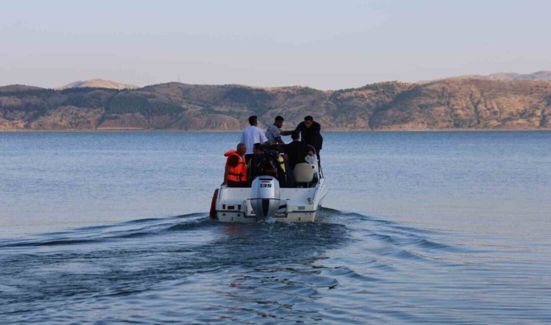 Elazığ’da Hazar Gölü’ne giren 16 yaşındaki bir çocuk suya girdikten