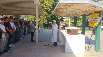 Zonguldak’ın Kozlu ilçesinde meydana gelen trafik kazası, iki kişinin hayatını
