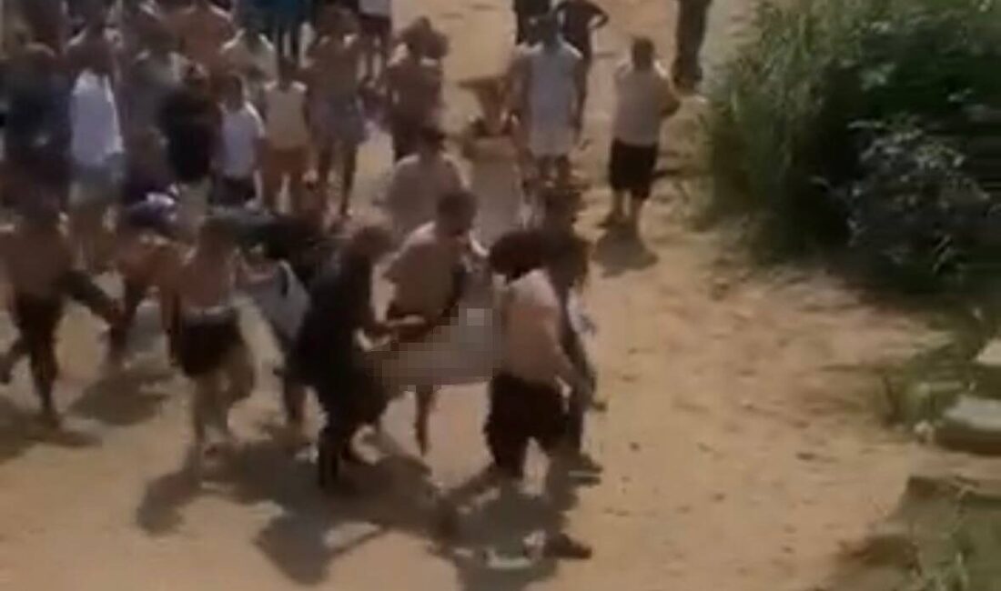 Yumurtalık ilçesinde denize giren 16 yaşındaki genç, boğulma tehlikesi geçirdikten