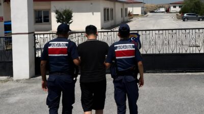 Yozgat İl Jandarma Komutanlığı’na bağlı ilçe jandarma komutanlıklarınca aranan şahısların