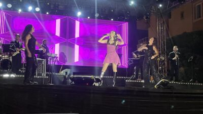 Kırşehir’in Çiçekdağı ilçesinde düzenlenen 8. Geleneksel Bulgur Festivali kapsamında merakla