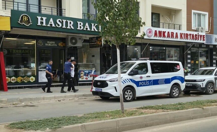 Adıyaman ilinde meydana gelen bir bıçaklama olayı sonrasında polis ekipleri