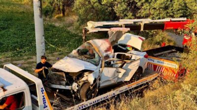 Sultandağı ilçesinde meydana gelen trafik kazasında otomobilin şarampole devrilmesi sonucu