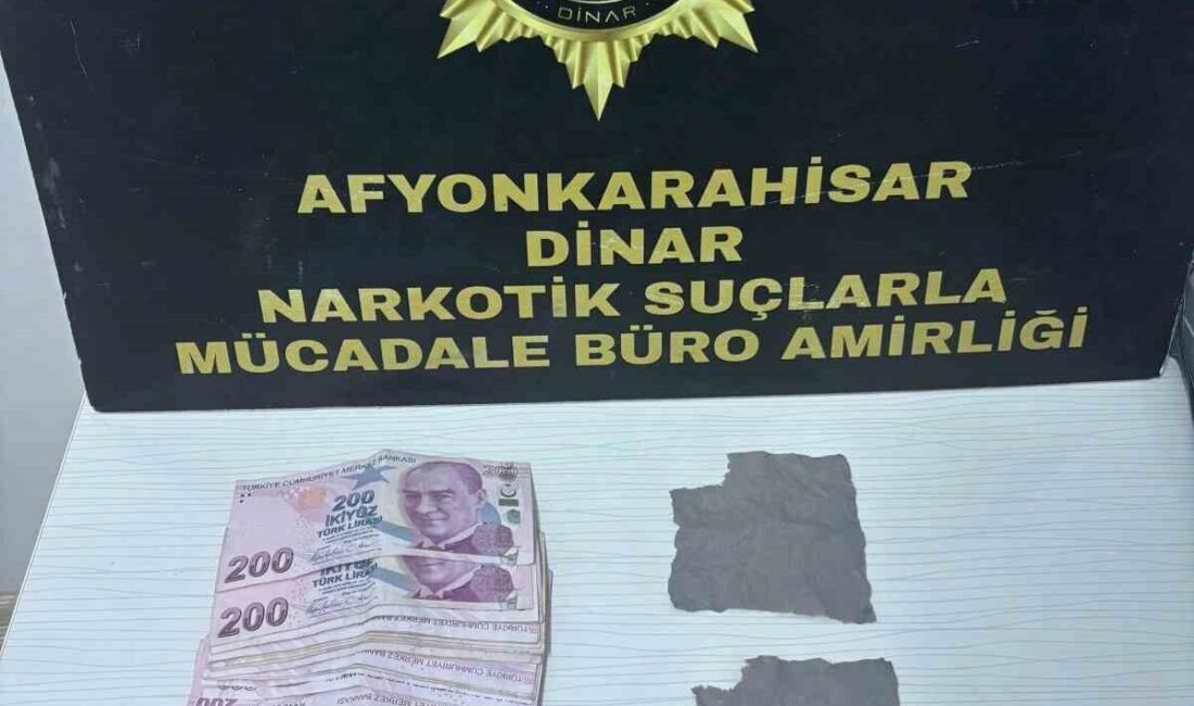 Afyonkarahisar’da, polis tarafından torbacı olarak bilinen uyuşturucu satıcılarına yönelik yapılan