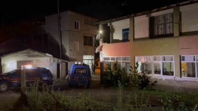 Samsun’un Tekkeköy ilçesinde, ayva ağacının dalının kesilmesiyle başlayan bir tartışma