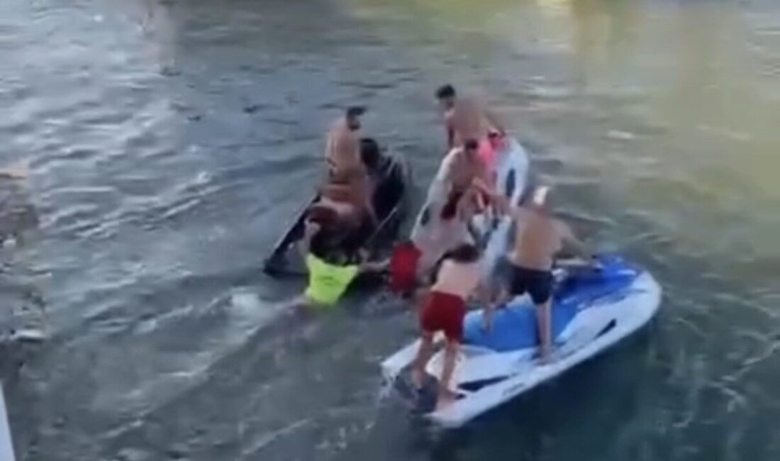 Akçakoca ilçesinde, Melen Deresi ile Karadeniz’in buluştuğu noktada bir jetski