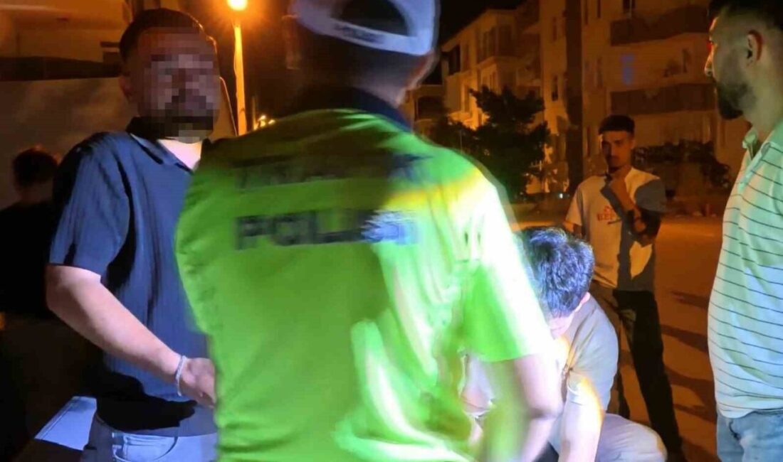 Aksaray ilinde park halindeki bir araca çarptıktan sonra kaçan sürücünün