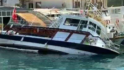 Muğla’nın Ula ilçesine bağlı Akyaka Mahallesi’ndeki günübirlik tur teknelerinin bulunduğu