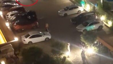 Alanya ilçesindeki bir kavgada bir kadın bıçakla elinden yaralandı. Olay
