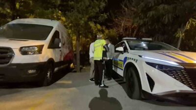 Eskişehir’de gerçekleştirilen trafik denetiminde, polis ekipleri tarafından durdurulan bir sürücünün