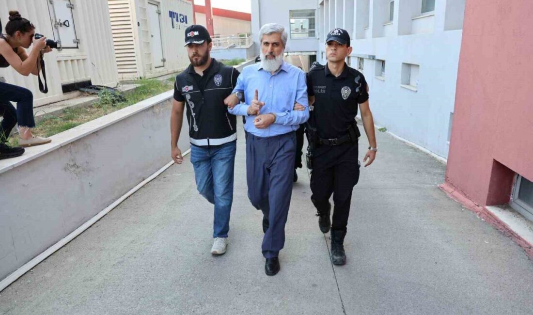 Adana’da yapılan bir operasyonda, ‘Alparslan Kuytul Suç Örgütü’ne yönelik soruşturma