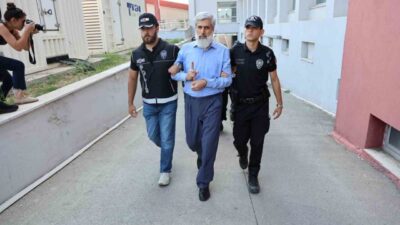 Adana’da yapılan bir operasyonda, ‘Alparslan Kuytul Suç Örgütü’ne yönelik soruşturma
