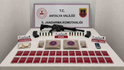 Antalya İl Jandarma Komutanlığı tarafından yürütülen operasyon sonucunda Muratpaşa ilçesinde
