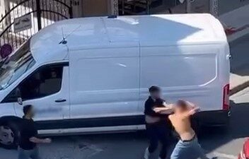 Ataşehir, İstanbul’da, nedeni henüz belirlenemeyen bir olay sonucunda çıkan kavgada,