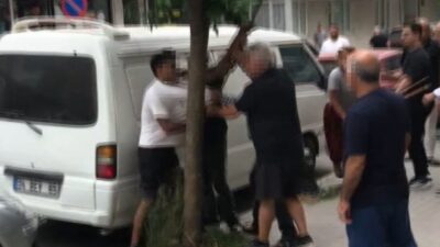 Avcılar ilçesinde bir çamaşır makinesini çalmaya çalışan kişilerle vatandaşlar arasında