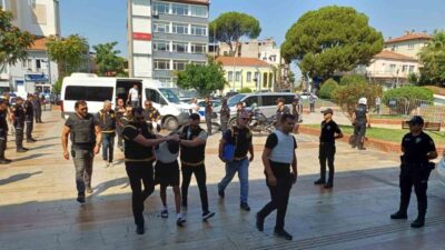 Aydın’ın Efeler ilçesinde 27 yaşındaki bir esnafın, iş yerinde silahlı