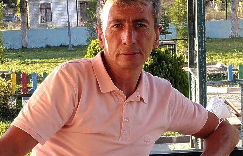 Ankara’nın Polatlı ilçesinde, bir baba ile oğlu arasında bilinmeyen bir