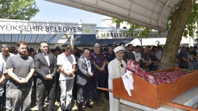 Karesi ilçesinde meydana gelen trafik kazasında yaşamını yitiren 14 yaşındaki