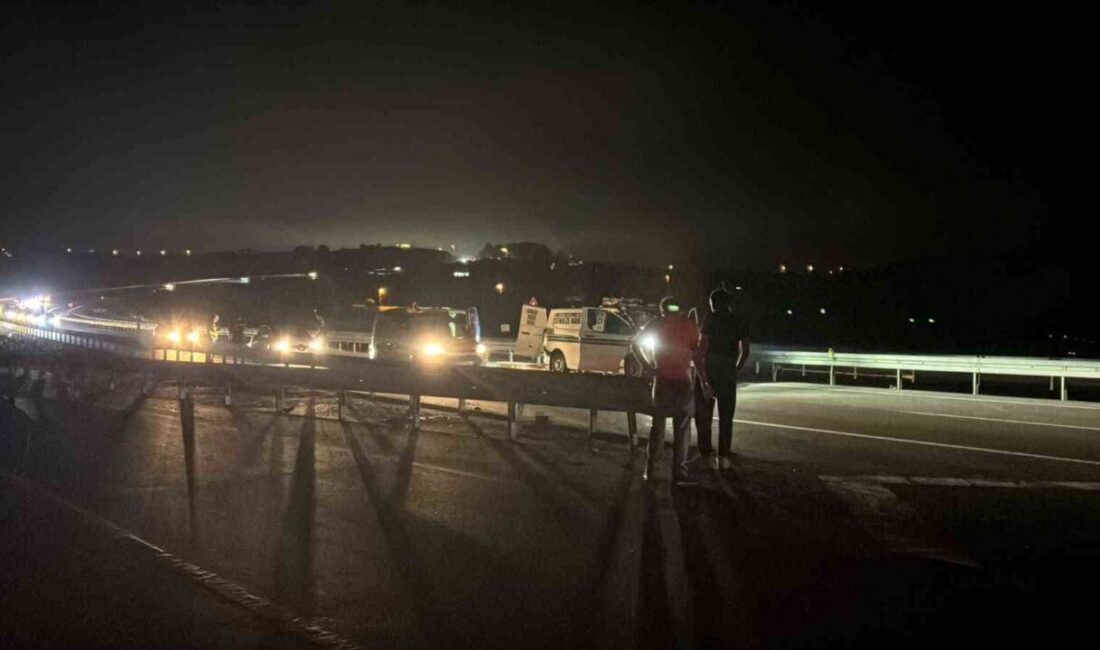 Kocaeli’nin İzmit ilçesinde meydana gelen bir trafik kazasında motosiklet sürücüsü