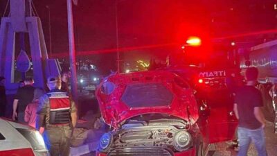 Batman’da meydana gelen trafik kazasında iki aracın çarpışması sonucunda 3
