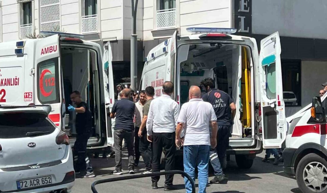 Batman ilinde meydana gelen trafik kazasında, bir motosiklet ile iki