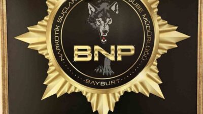 Bayburt’ta polis ekipleri tarafından gerçekleştirilen operasyonda, bir şüphelinin üzerinde 11