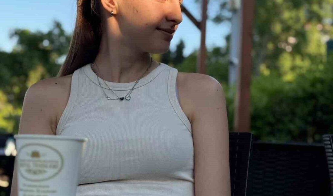 İstanbul’un Beylikdüzü ilçesinde işe gitmek için scooter kiralayan 18 yaşındaki