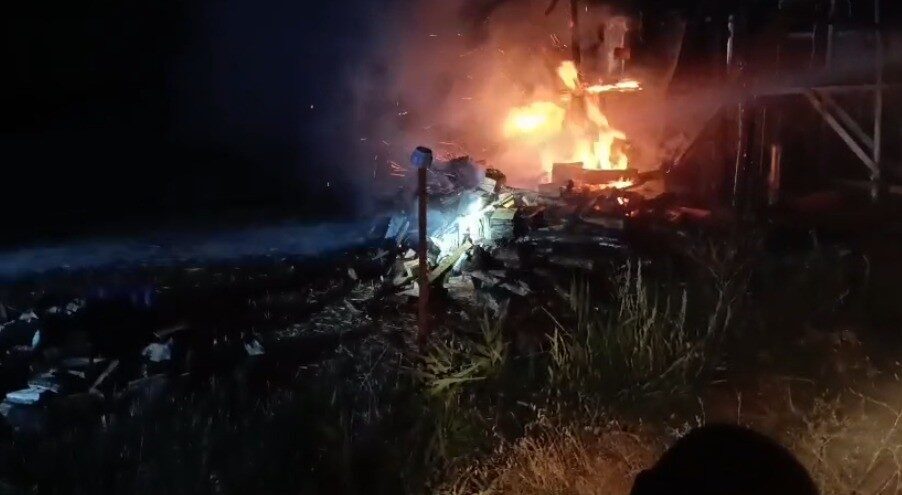 Beyşehir ilçesinde lavanta yağı çıkartma tesisinde çıkan yangın korku yarattı.