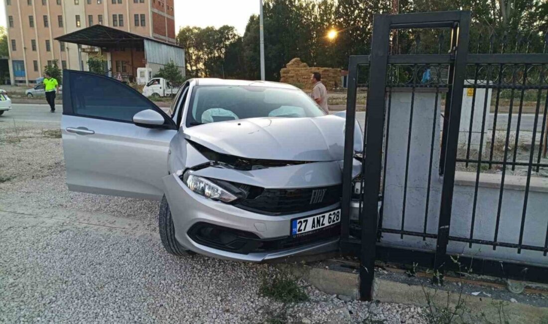 Bilecik’te yaşanan trafik kazasında 1’i ağır 4 kişi yaralandı. Kaza,